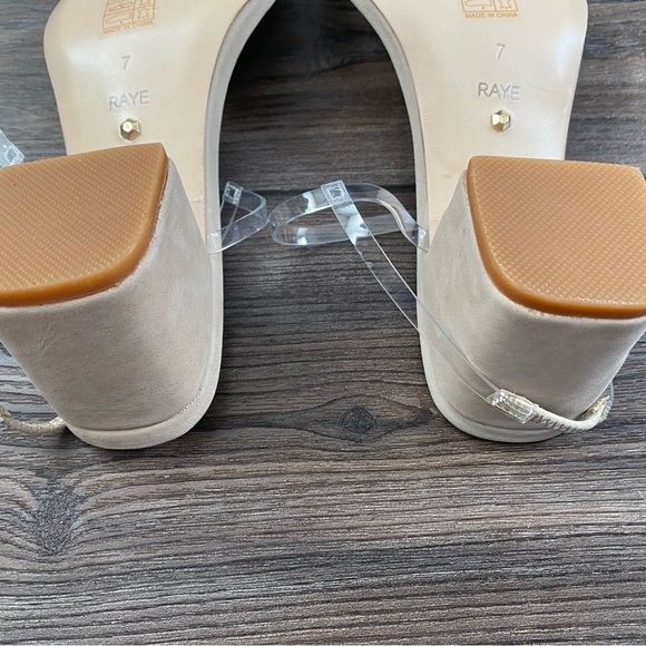 NWOB Raye Wildfire Sandals in Neutral - Picture 10 of 11